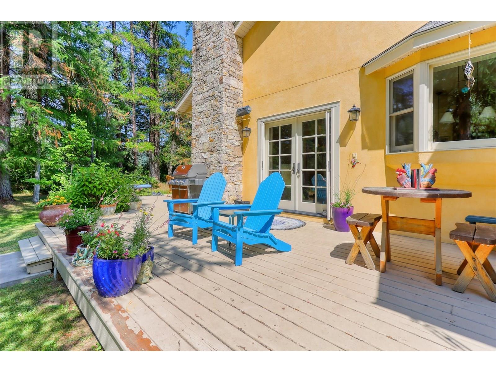 9309 Station Road, Trail, British Columbia  V1R 4W6 - Photo 16 - 10353118