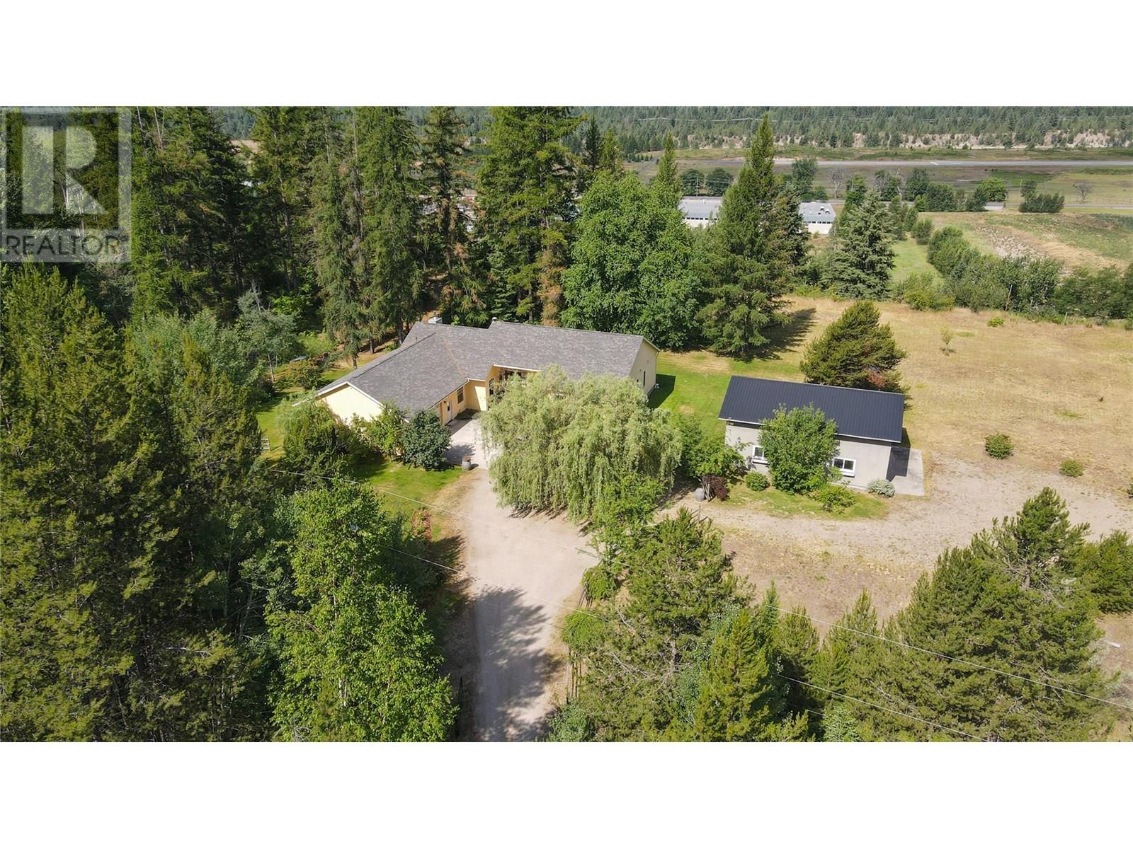 9309 Station Road, Trail, British Columbia  V1R 4W6 - Photo 70 - 10353118