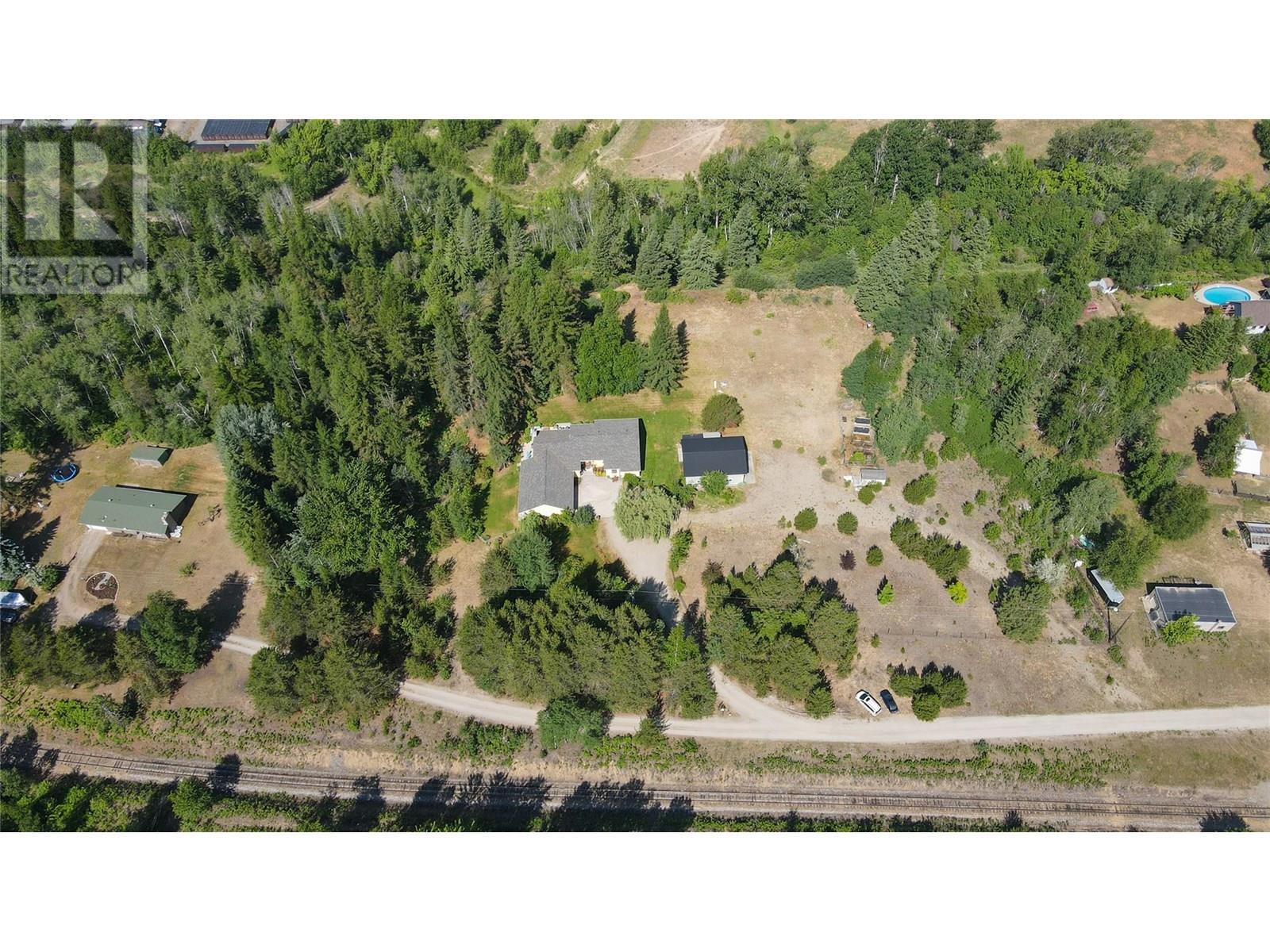 9309 Station Road, Trail, British Columbia  V1R 4W6 - Photo 76 - 10353118