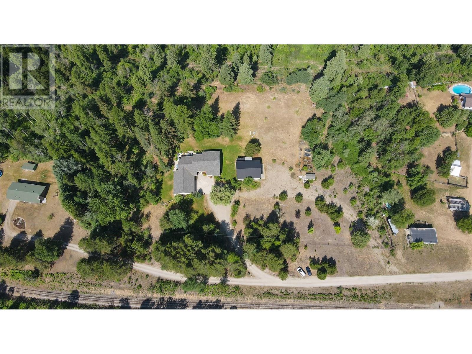 9309 Station Road, Trail, British Columbia  V1R 4W6 - Photo 77 - 10353118