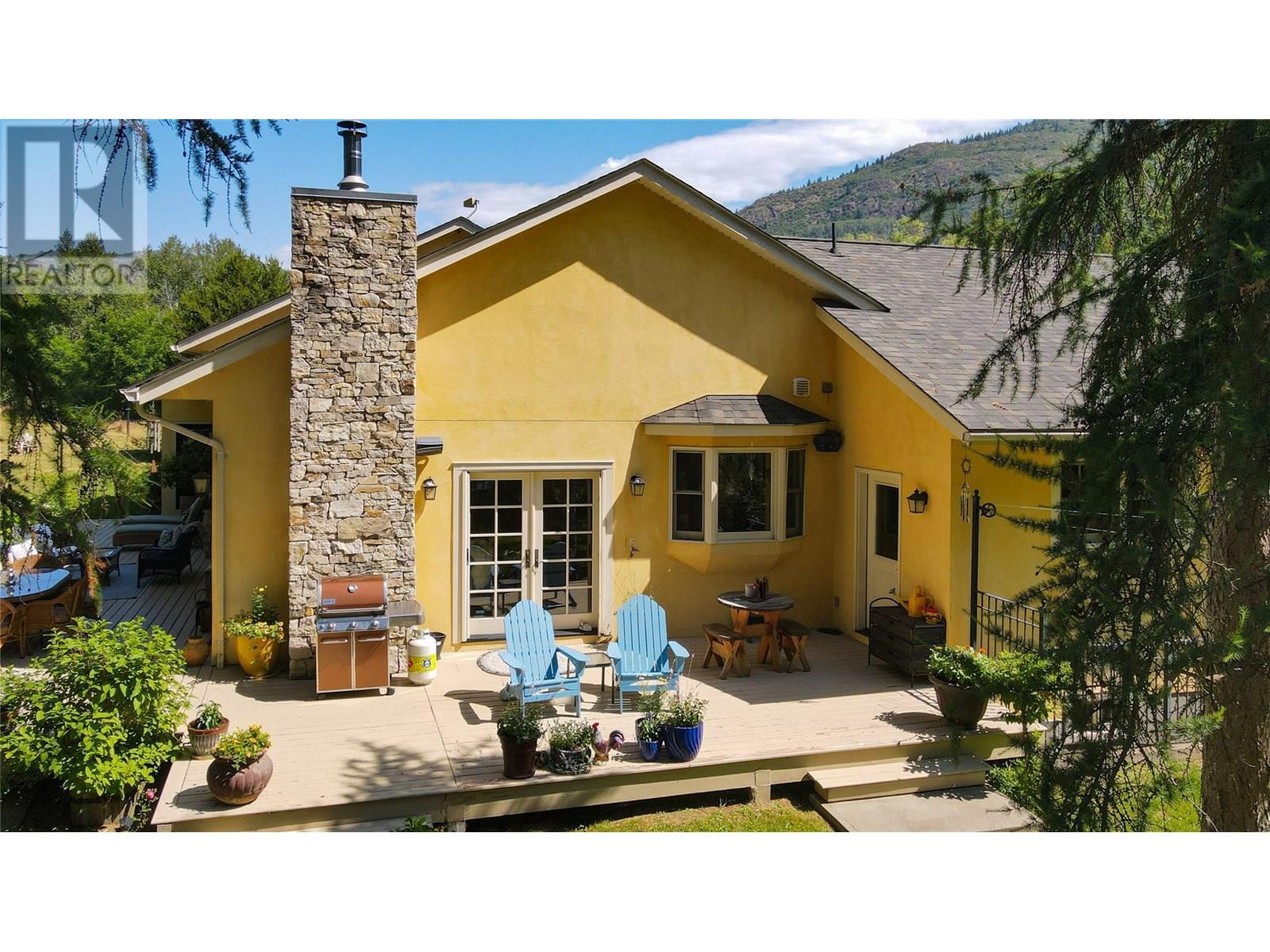9309 Station Road, Trail, British Columbia  V1R 4W6 - Photo 81 - 10353118