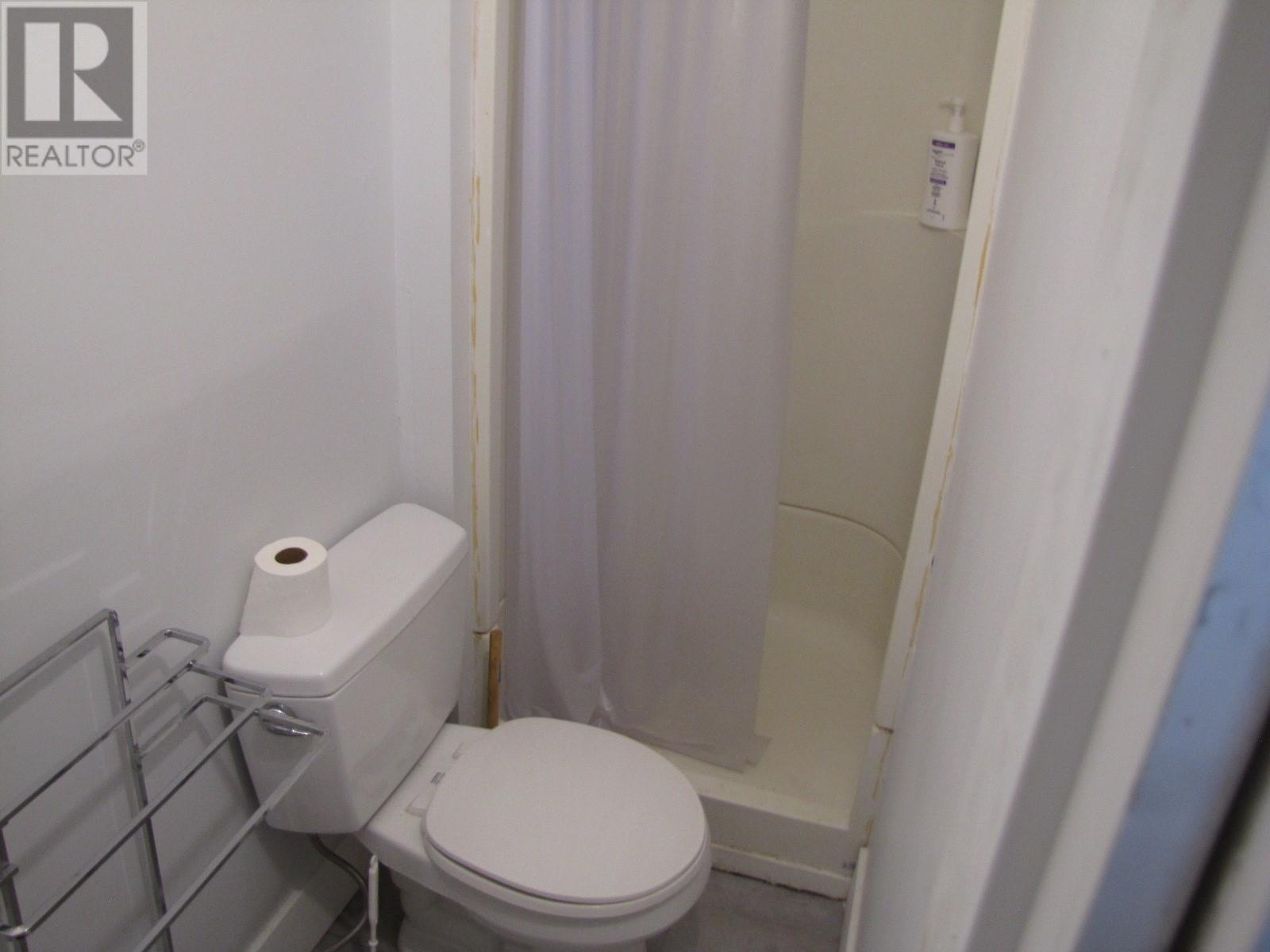 860 Schofield Highway, Warfield, British Columbia  V1R 2G9 - Photo 19 - 10353447