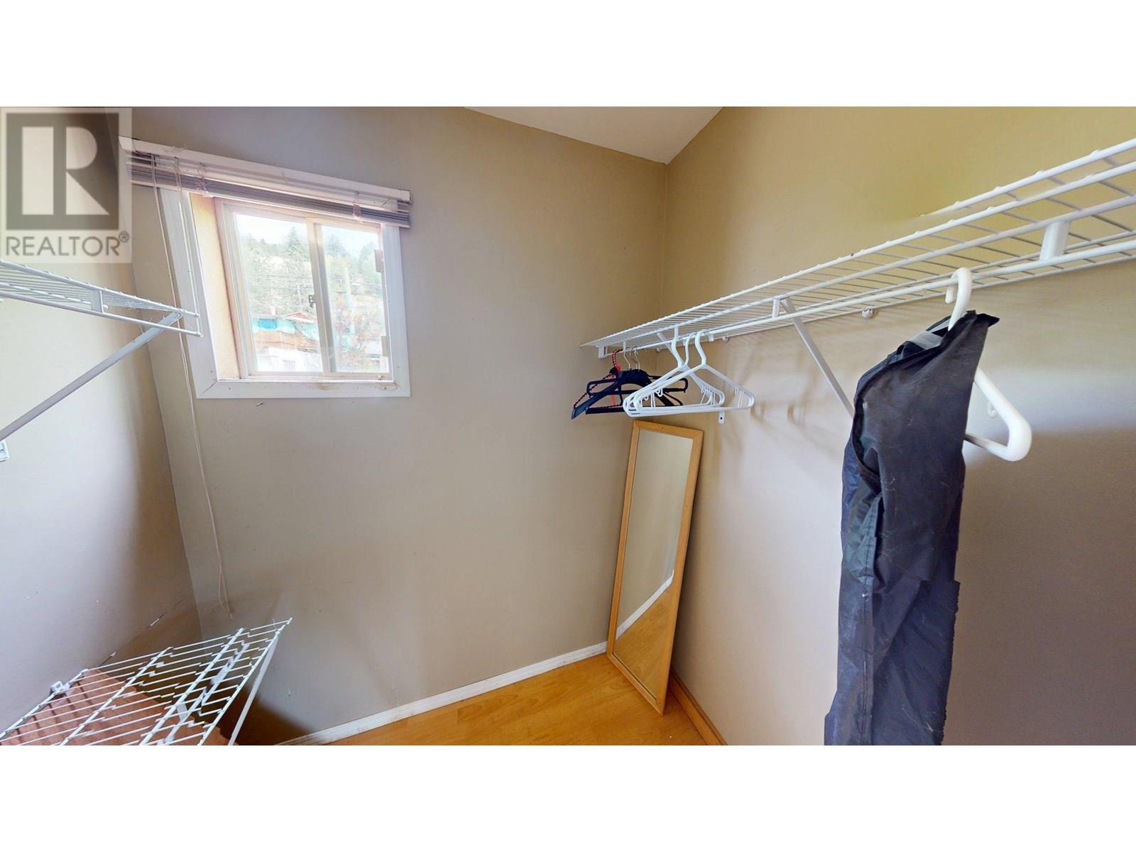 2217 Seventh Avenue, Trail, British Columbia  V1R 3C9 - Photo 14 - 10352813