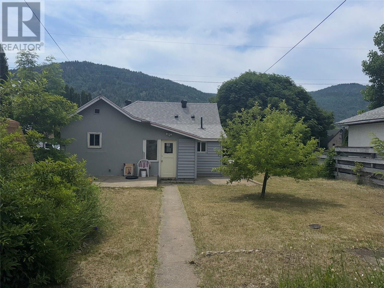 2217 Seventh Avenue, Trail, British Columbia  V1R 3C9 - Photo 21 - 10352813