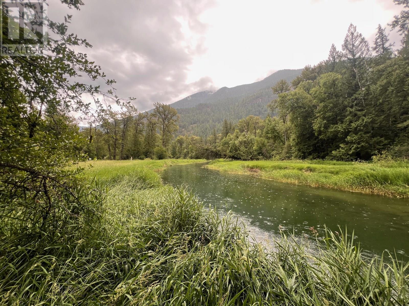 4421 Slocan River Road, Winlaw, British Columbia  V0G 2J0 - Photo 1 - 10353219