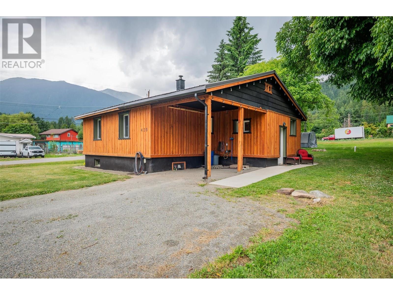 439 View Street, Kaslo, British Columbia  V0G 1M0 - Photo 9 - 10353228
