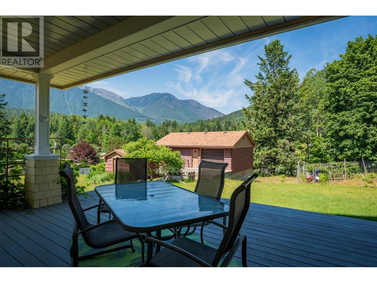 509 6th Street, Kaslo, British Columbia  V0G 1M0 - Photo 12 - 10353227