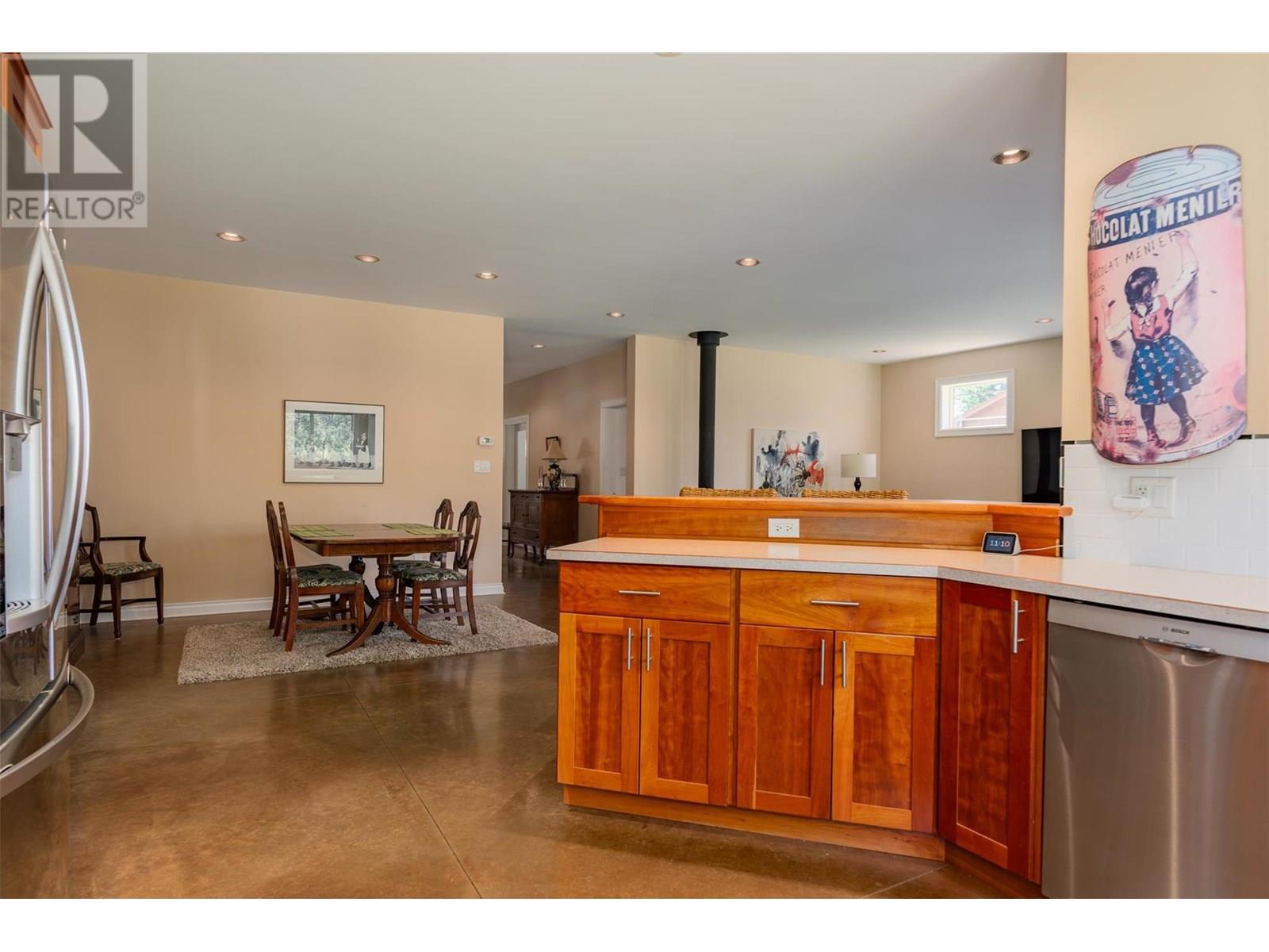 509 6th Street, Kaslo, British Columbia  V0G 1M0 - Photo 37 - 10353227
