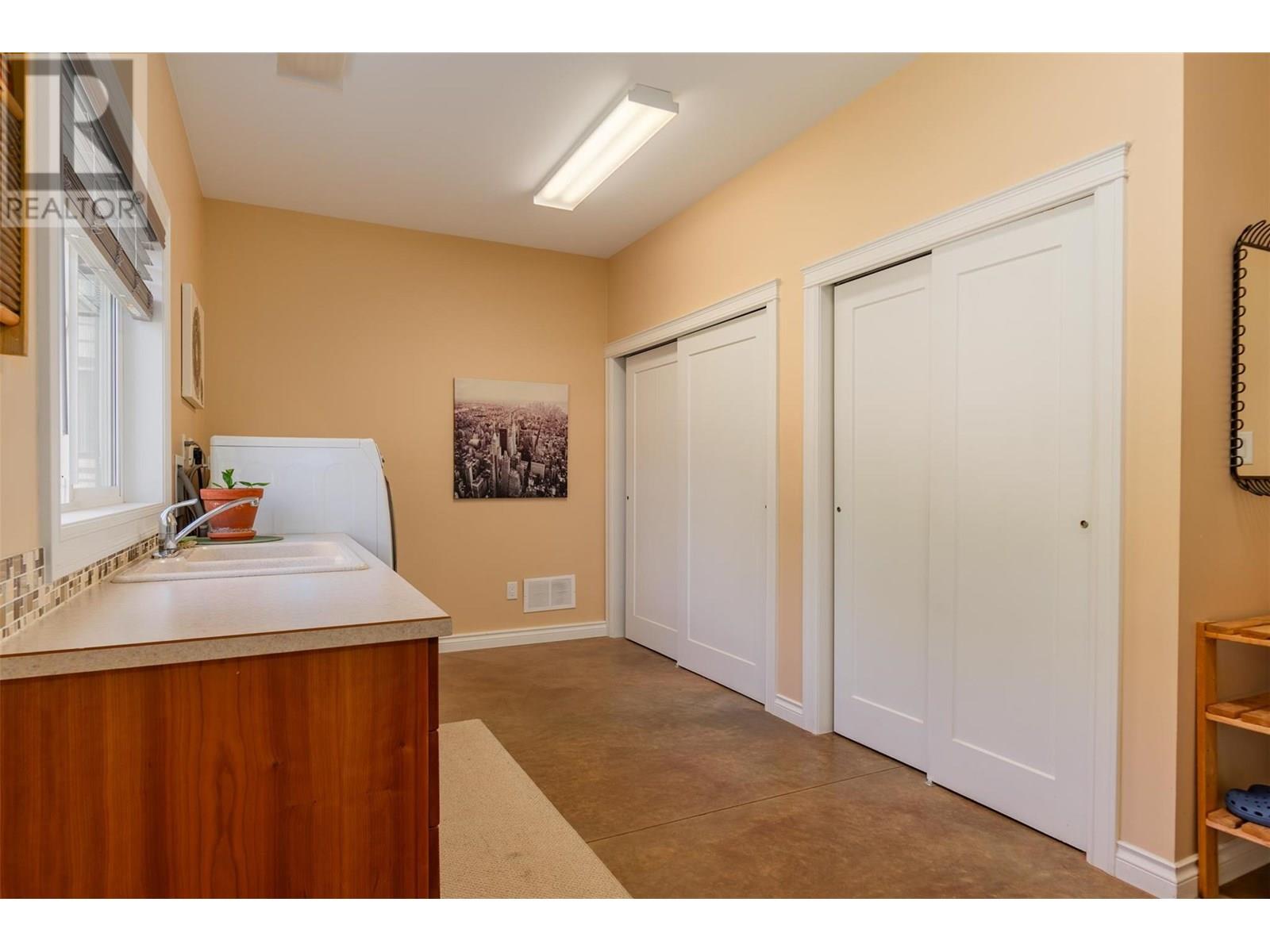 509 6th Street, Kaslo, British Columbia  V0G 1M0 - Photo 41 - 10353227