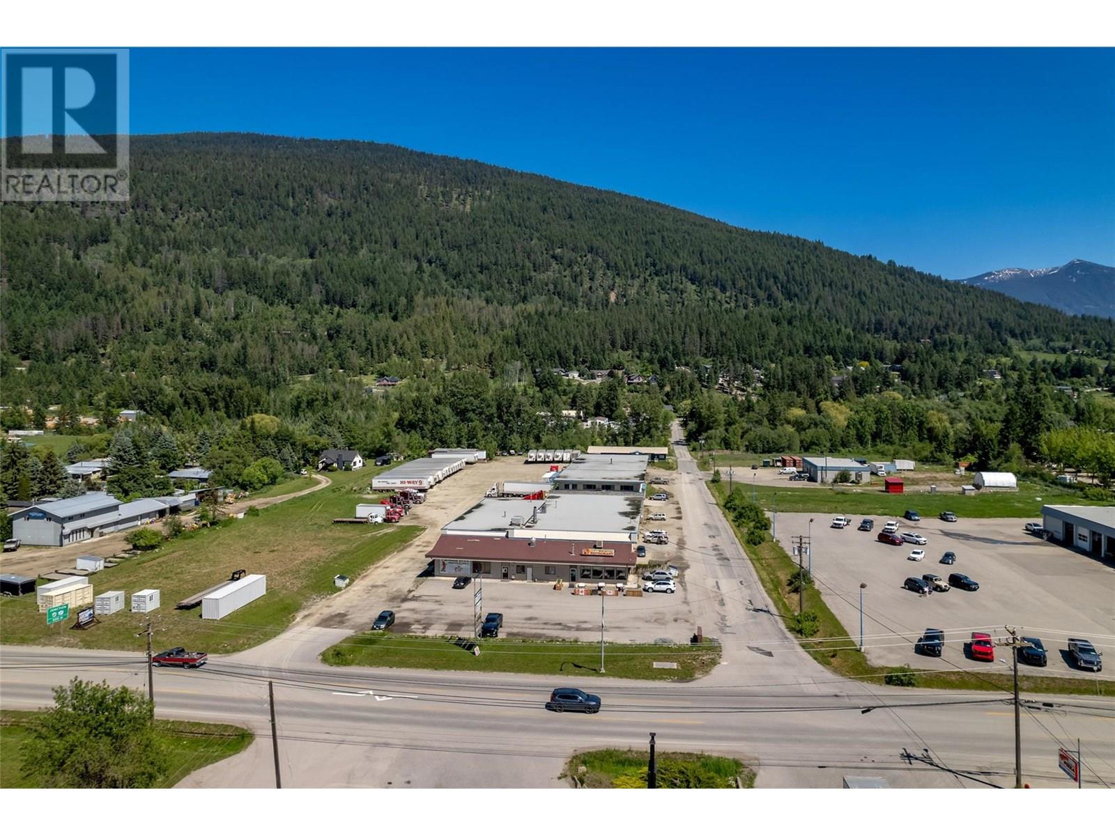 1420 Northwest Boulevard, Creston, British Columbia  V0G 1B6 - Photo 12 - 10353681
