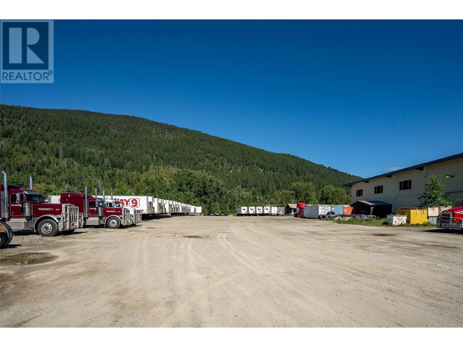 1420 Northwest Boulevard, Creston, British Columbia  V0G 1B6 - Photo 42 - 10353681