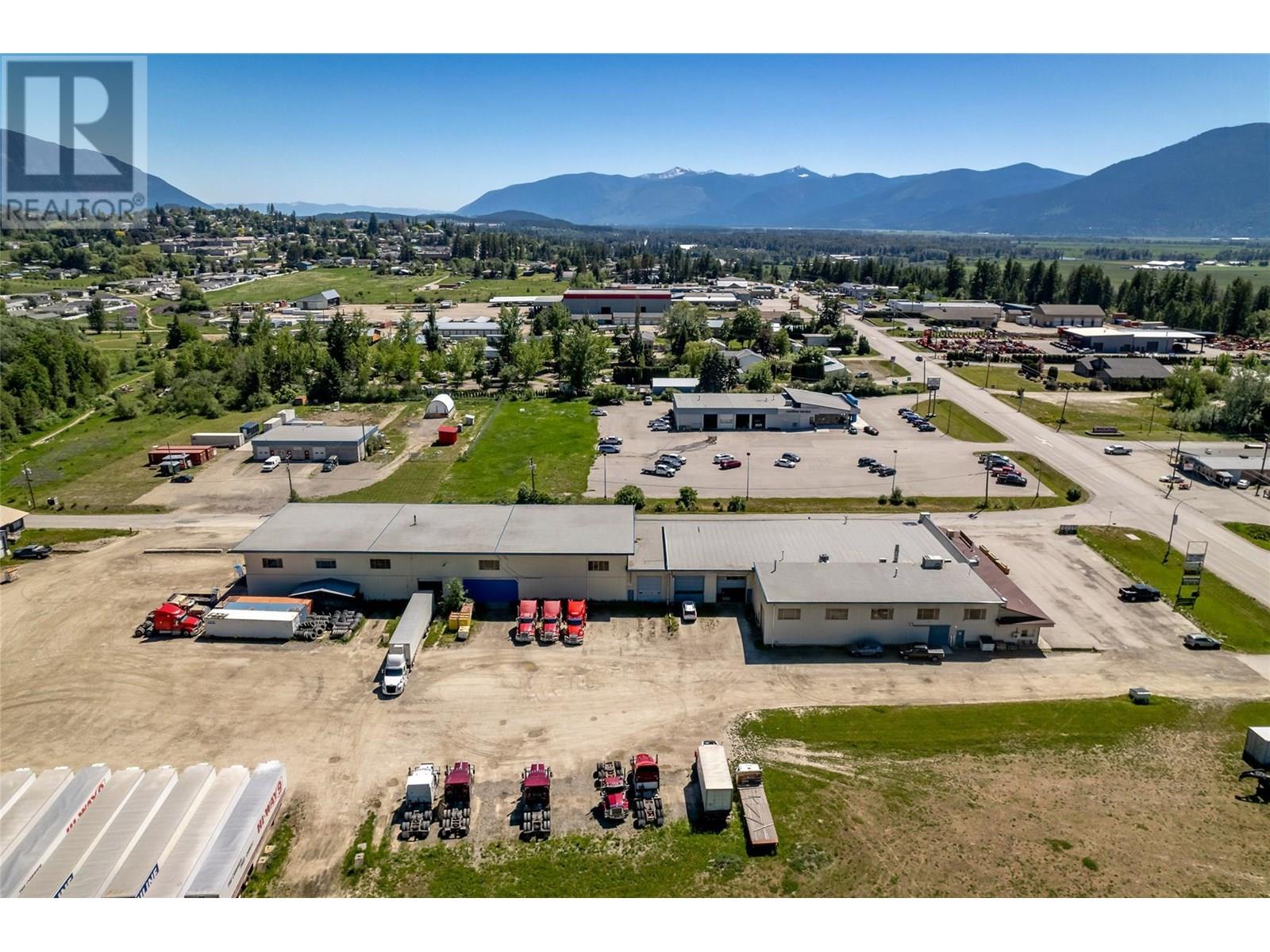 1420 Northwest Boulevard, Creston, British Columbia  V0G 1B6 - Photo 5 - 10353681