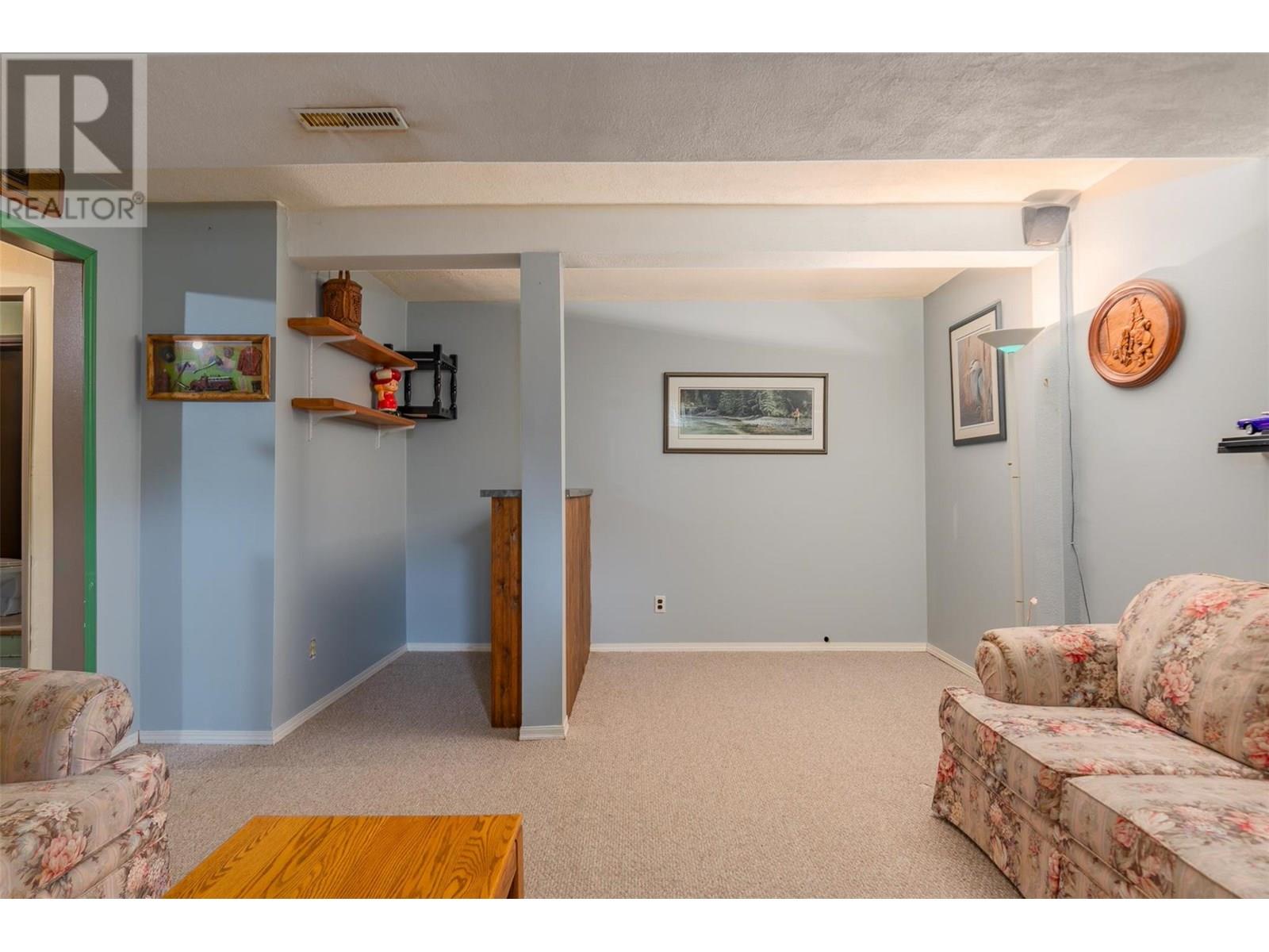 2064 Seventh Avenue, Trail, British Columbia  V1R 3C5 - Photo 23 - 10353631