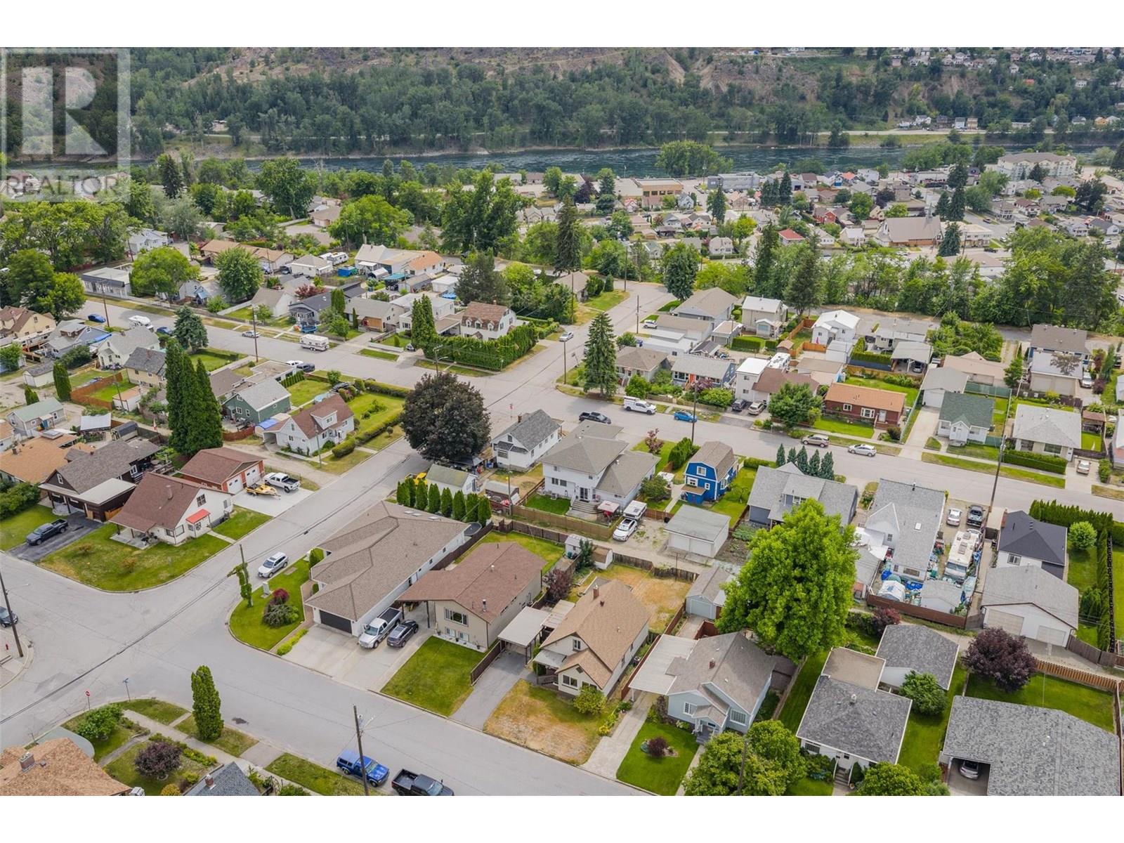 2064 Seventh Avenue, Trail, British Columbia  V1R 3C5 - Photo 47 - 10353631