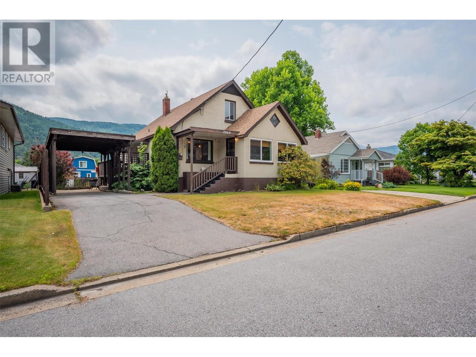 2064 Seventh Avenue, Trail, British Columbia  V1R 3C5 - Photo 48 - 10353631