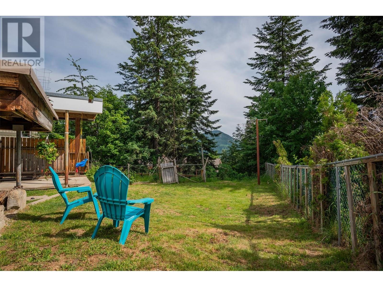 1953 Plewman Way, Rossland, British Columbia  V0G 1Y0 - Photo 46 - 10353239