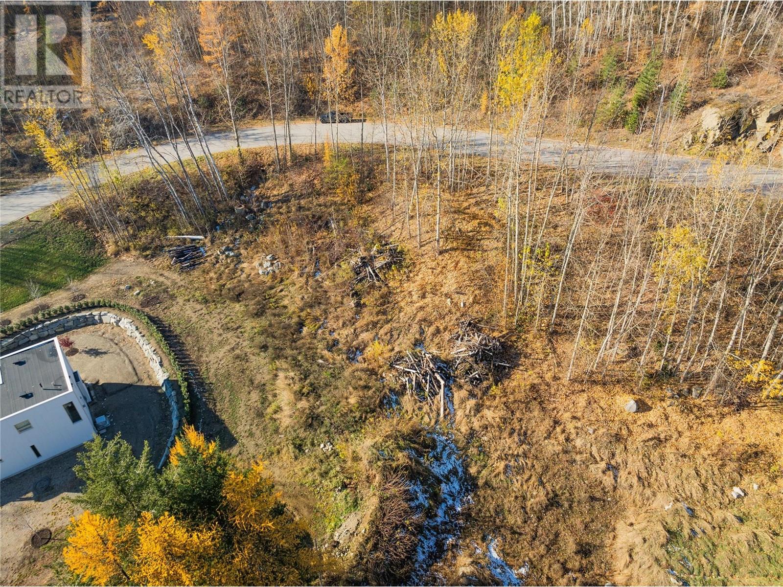 220 Whitman Way, Warfield, British Columbia  V1R 4T9 - Photo 12 - 10353944
