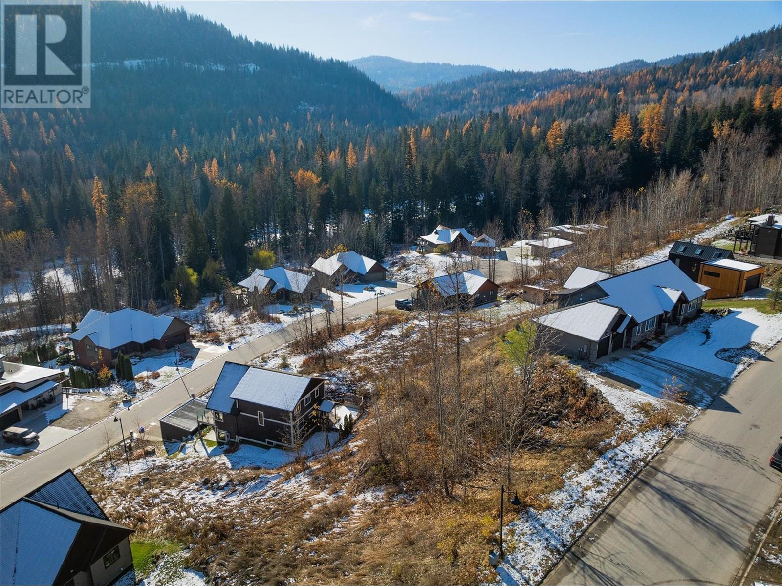 933 Redstone Drive, Rossland, British Columbia  V0G 1Y0 - Photo 9 - 10353950