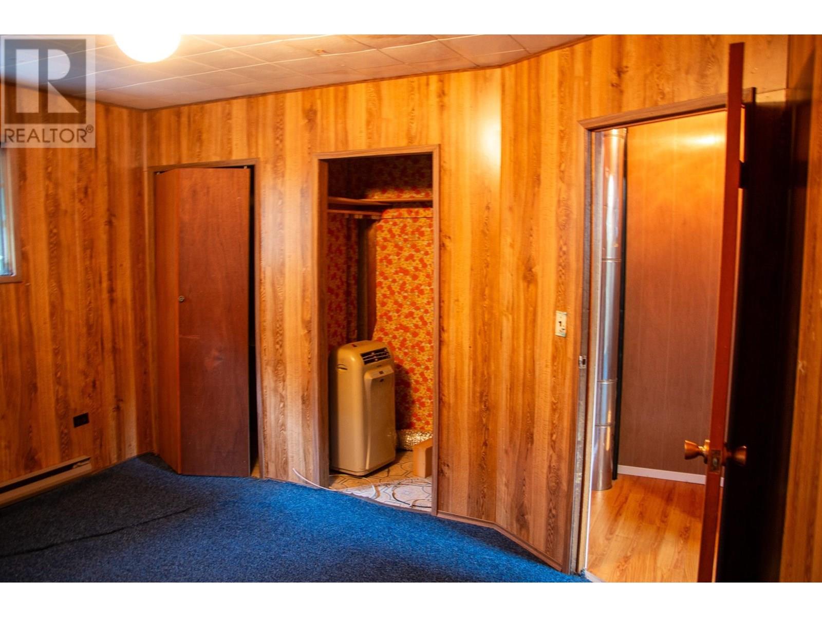 223 Riverside Avenue, Salmo, British Columbia  V0G 1Z0 - Photo 34 - 10353799