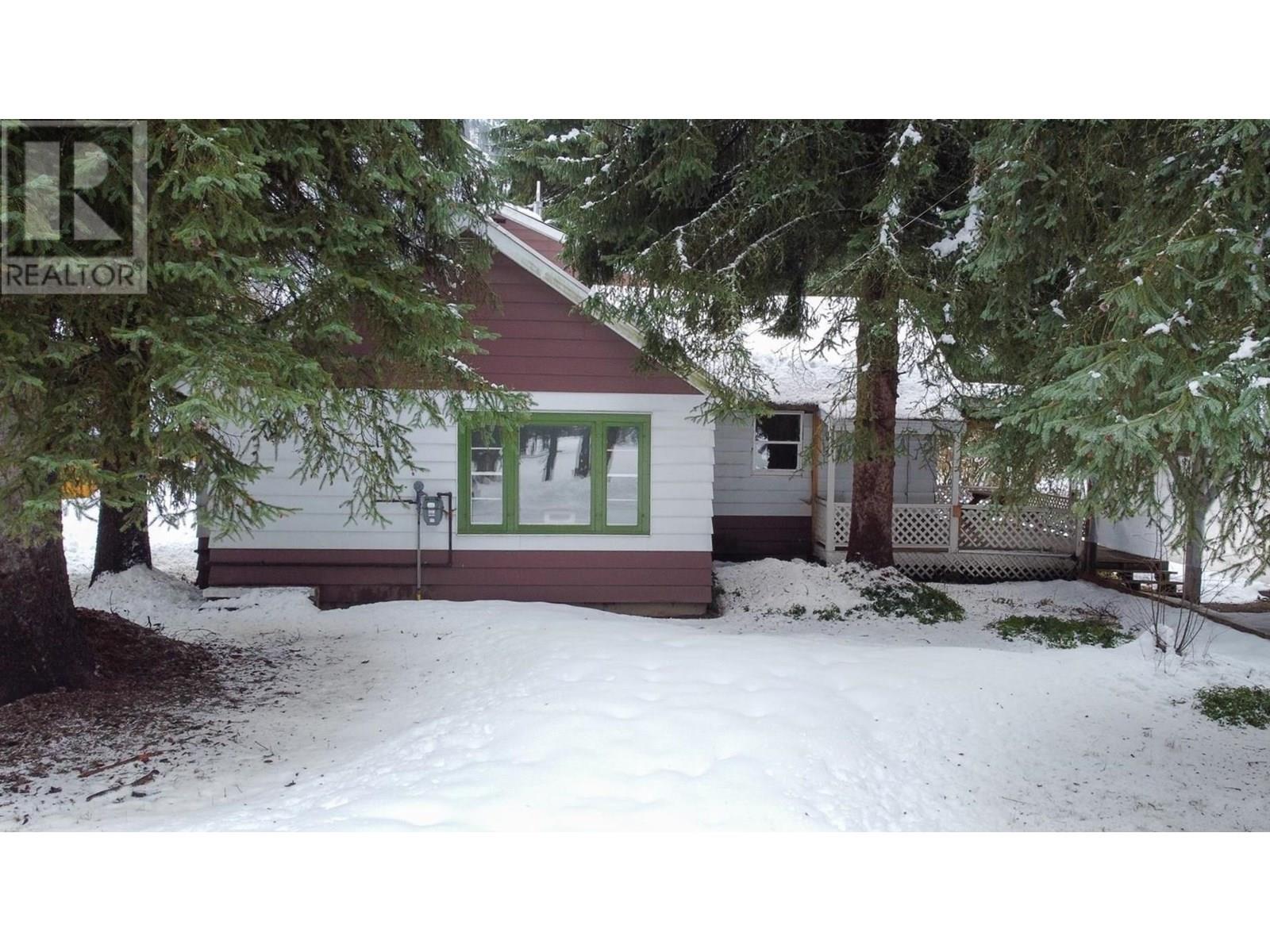 223 Riverside Avenue, Salmo, British Columbia  V0G 1Z0 - Photo 44 - 10353799