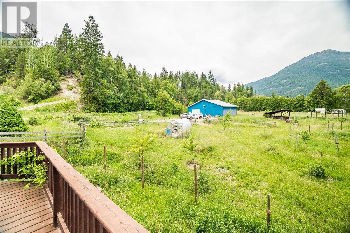 3814 Passmore Upper Road, Passmore, British Columbia  V0G 2J0 - Photo 16 - 10353986