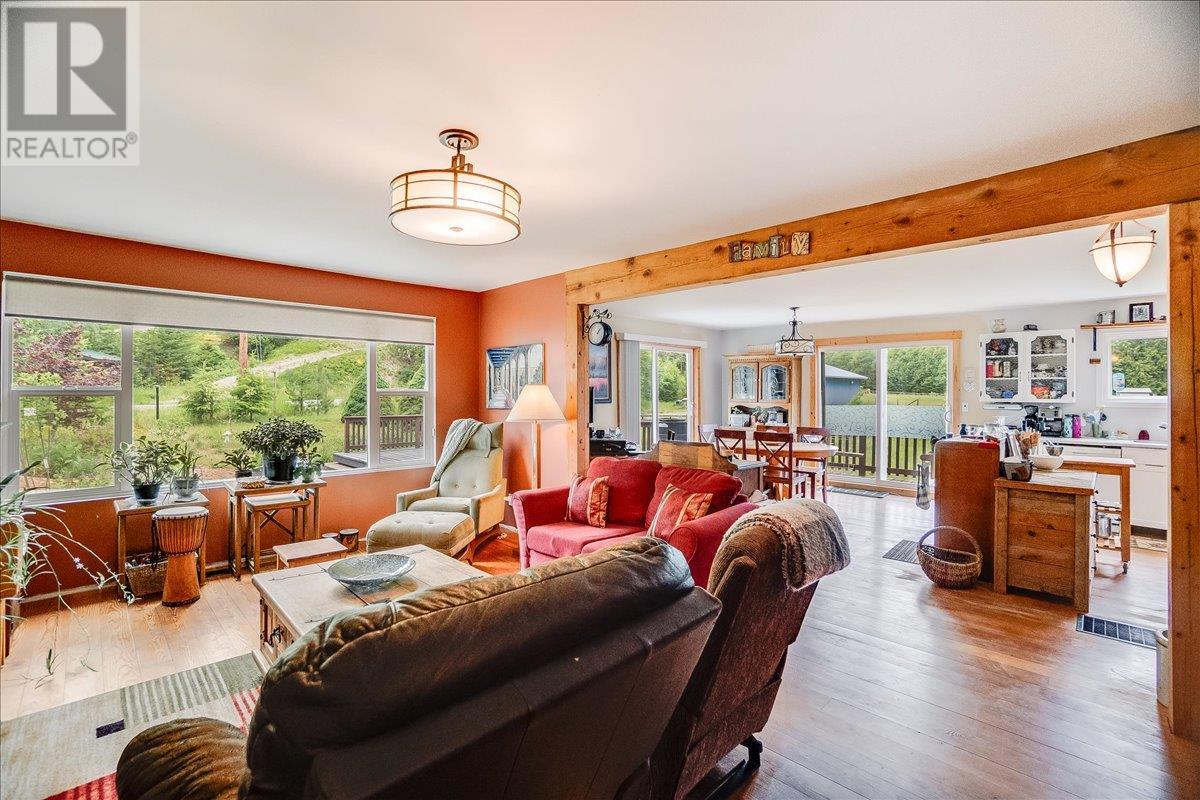 3814 Passmore Upper Road, Passmore, British Columbia  V0G 2J0 - Photo 23 - 10353986