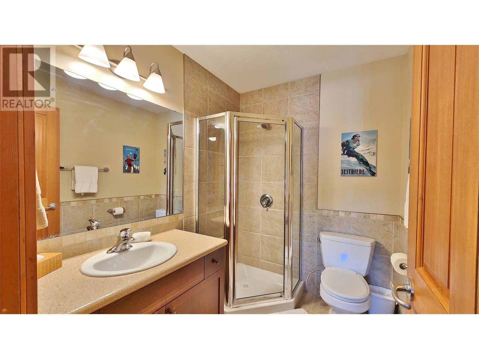 1080 Olaus Way Unit# 3a, Rossland, British Columbia  V0G 1Y0 - Photo 21 - 10353474