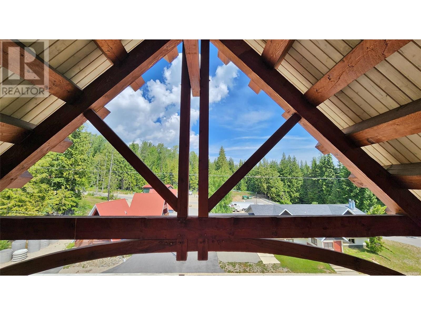 1080 Olaus Way Unit# 3a, Rossland, British Columbia  V0G 1Y0 - Photo 23 - 10353474