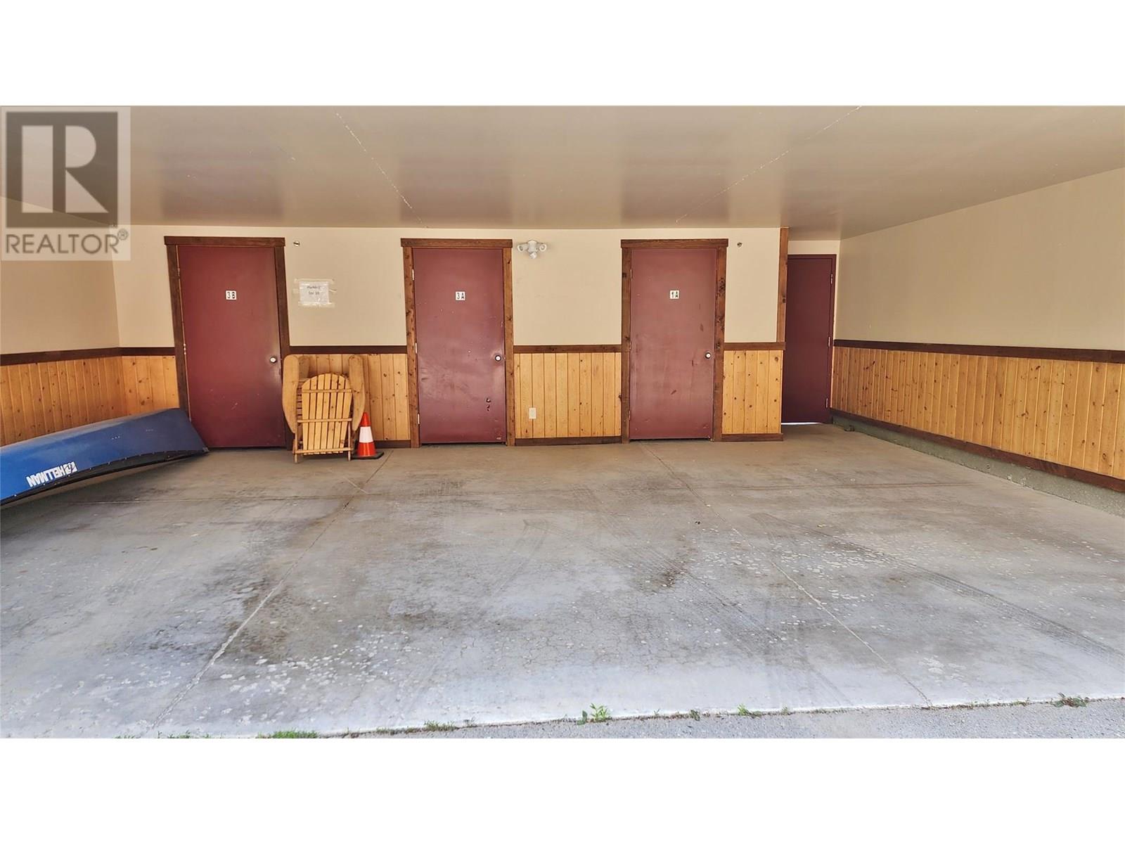 1080 Olaus Way Unit# 3a, Rossland, British Columbia  V0G 1Y0 - Photo 29 - 10353474