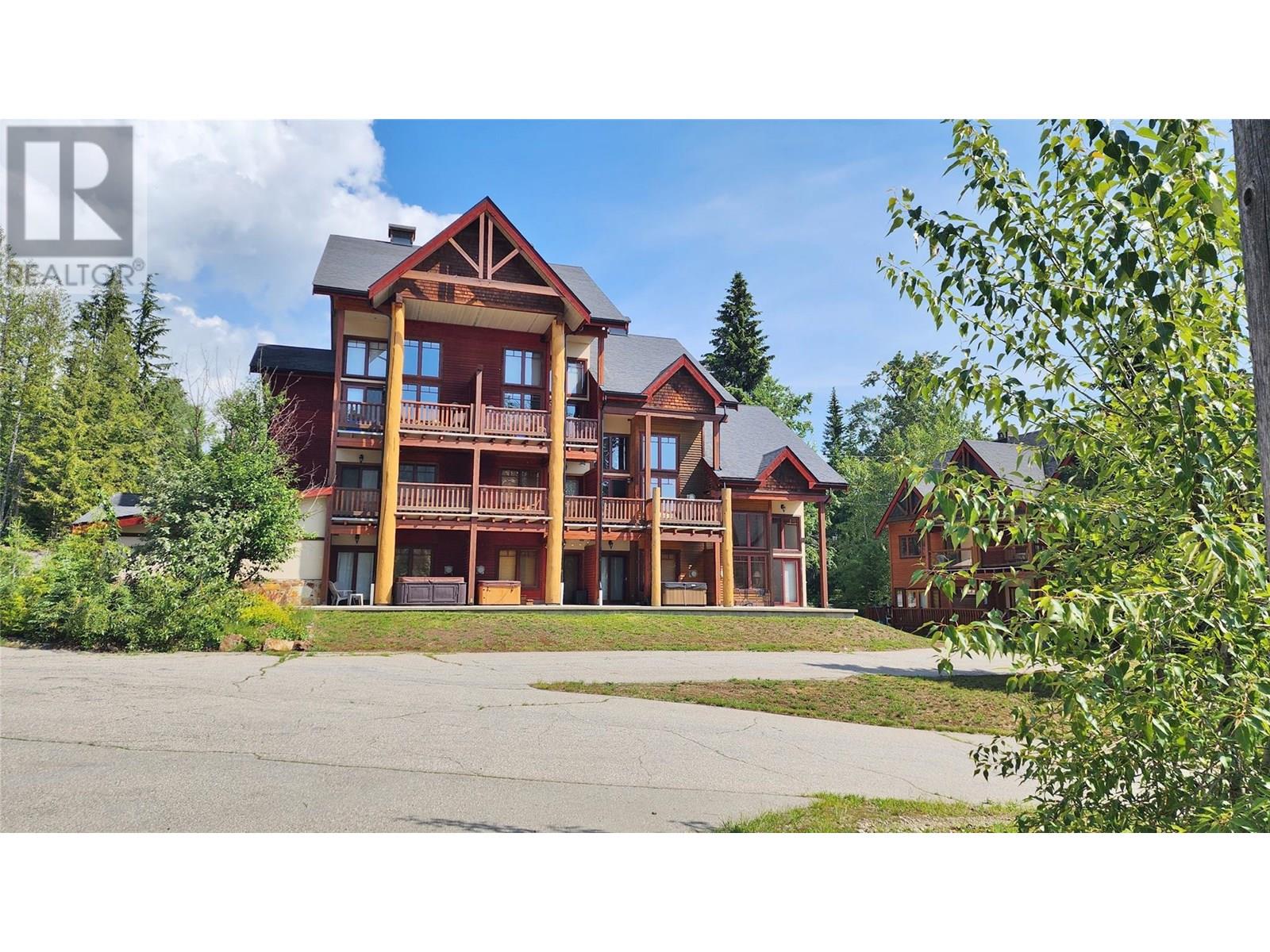 1080 Olaus Way Unit# 3a, Rossland, British Columbia  V0G 1Y0 - Photo 3 - 10353474