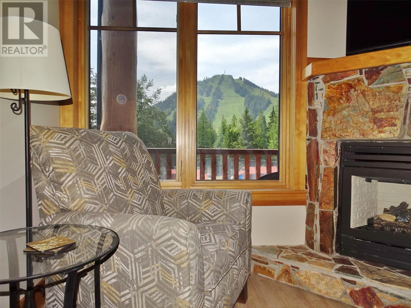 1080 Olaus Way Unit# 3a, Rossland, British Columbia  V0G 1Y0 - Photo 5 - 10353474