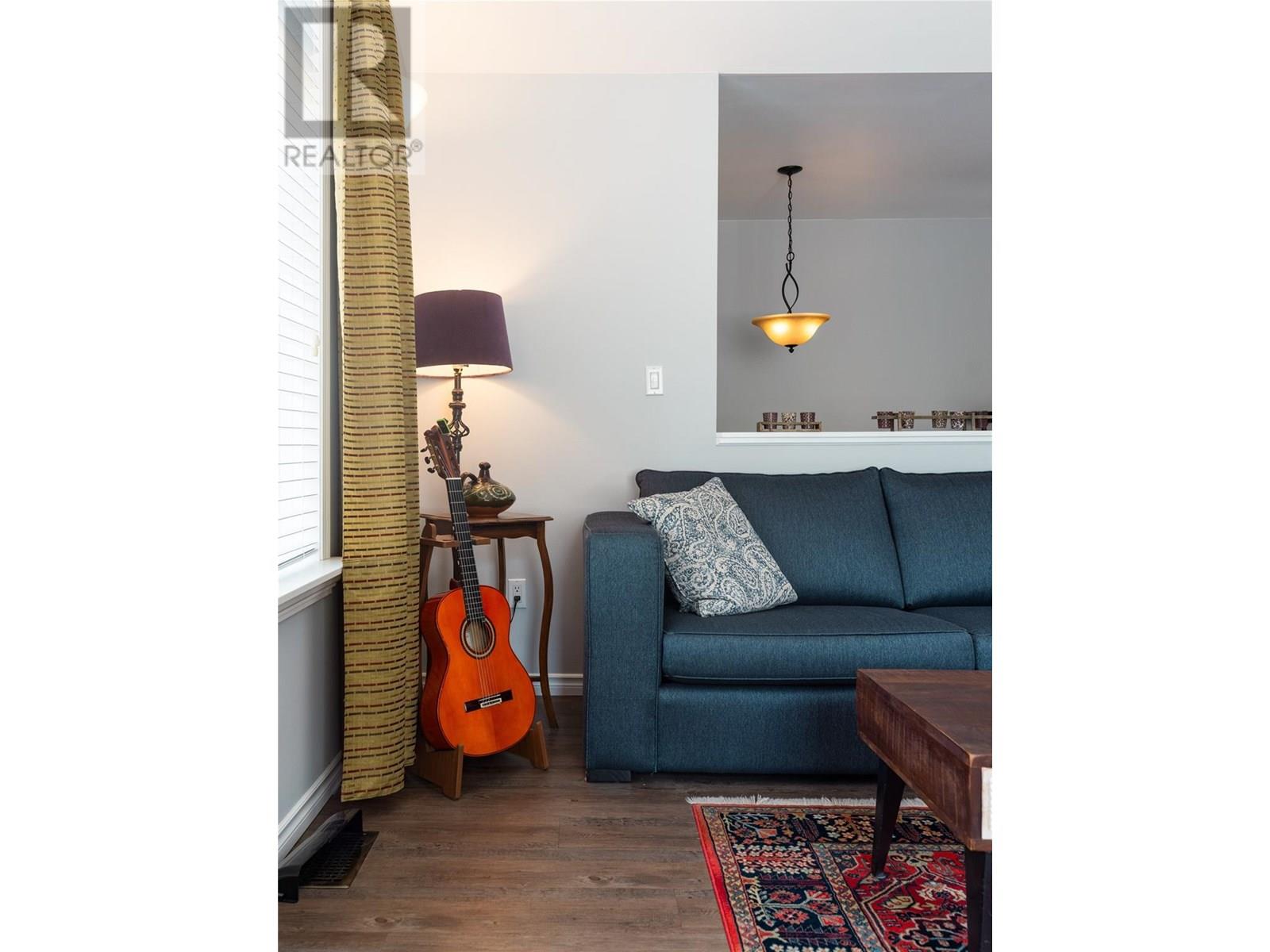 603 Fletcher Avenue, Slocan, British Columbia  V0G 2C0 - Photo 14 - 10353619