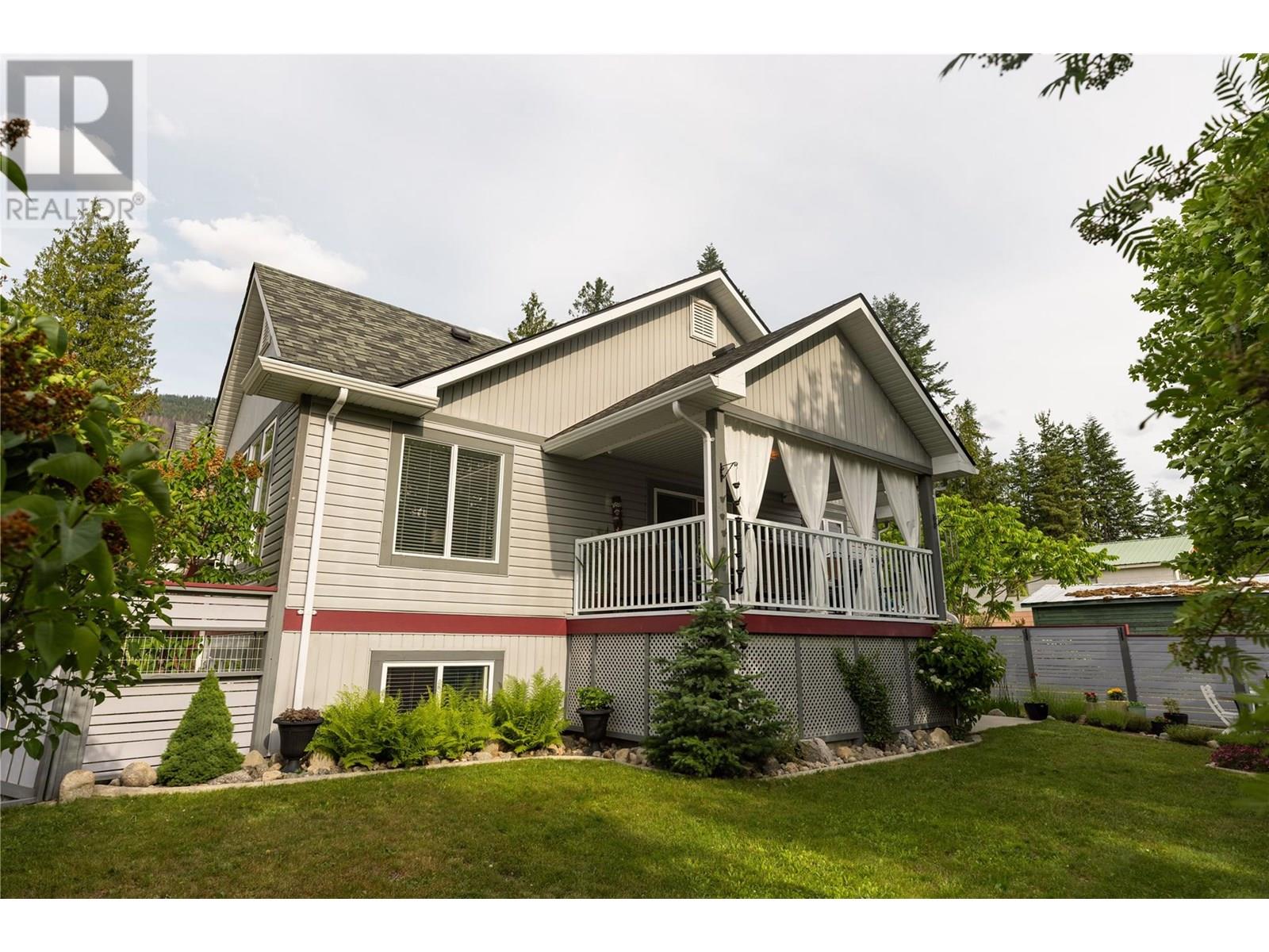 603 Fletcher Avenue, Slocan, British Columbia  V0G 2C0 - Photo 50 - 10353619