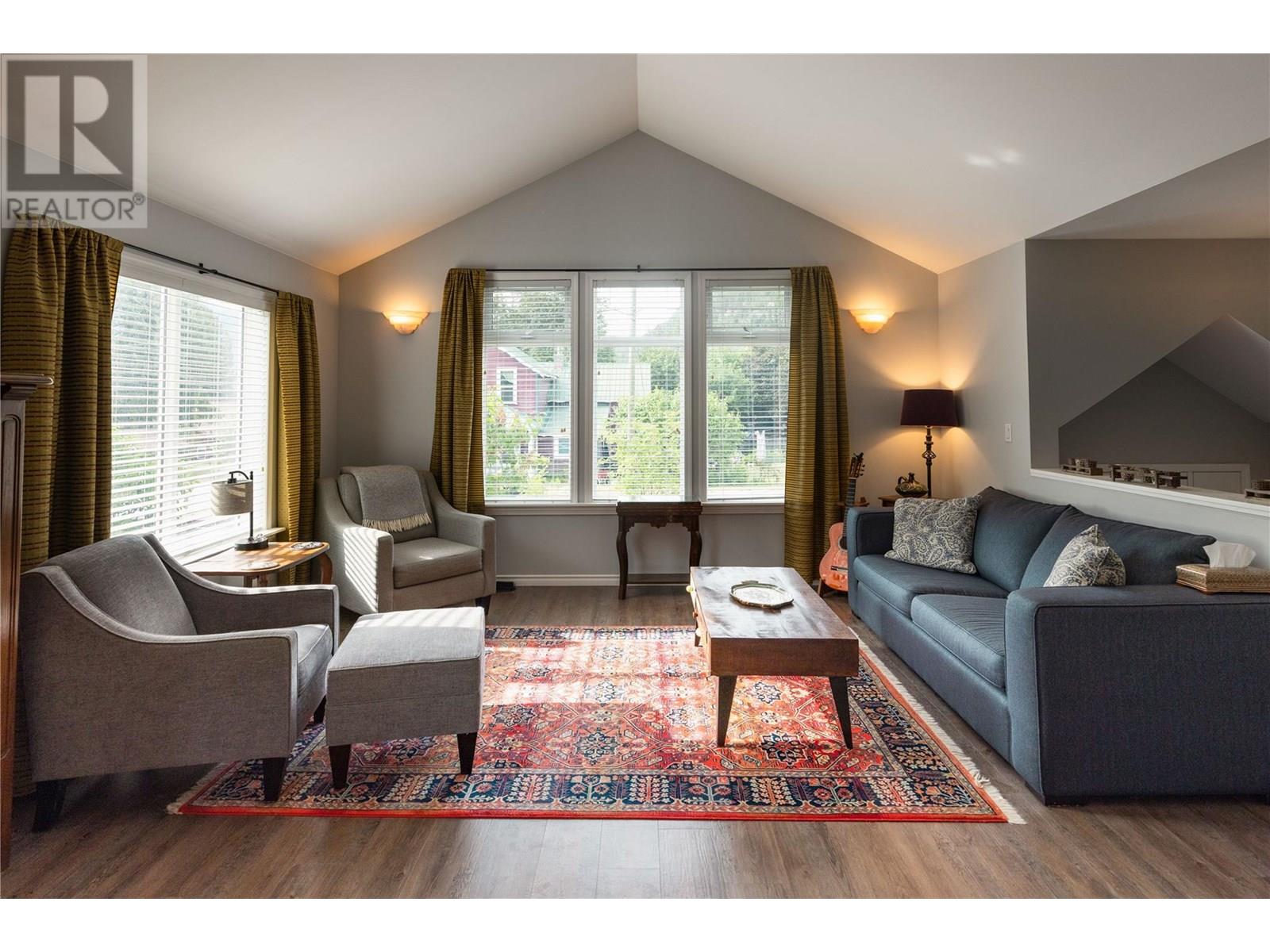 603 Fletcher Avenue, Slocan, British Columbia  V0G 2C0 - Photo 8 - 10353619
