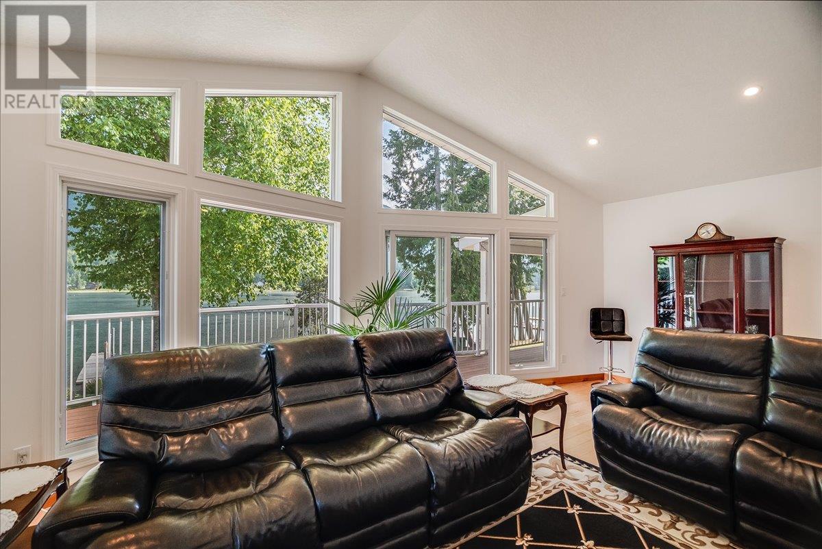 7620 3a Highway, Balfour, British Columbia  V0G 1C0 - Photo 13 - 10354089