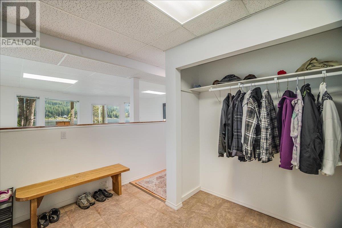 7620 3a Highway, Balfour, British Columbia  V0G 1C0 - Photo 32 - 10354089