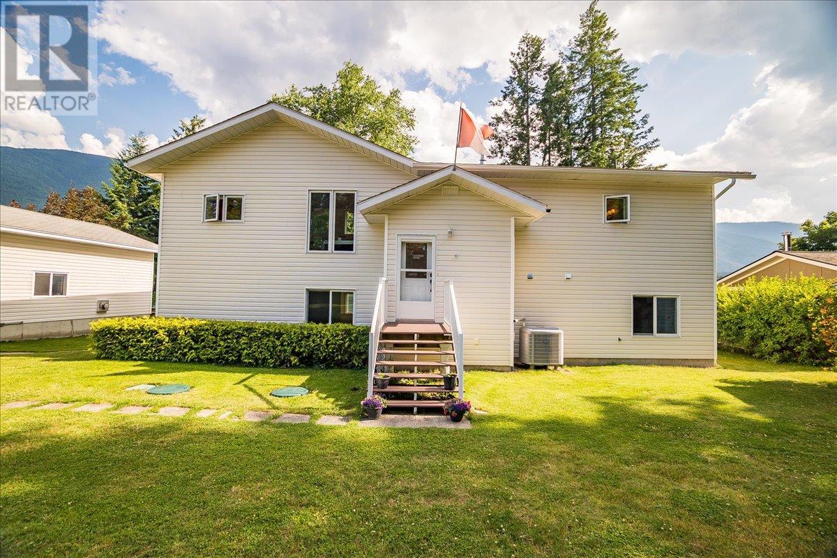 7620 3a Highway, Balfour, British Columbia  V0G 1C0 - Photo 33 - 10354089
