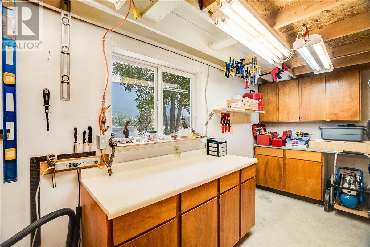 7620 3a Highway, Balfour, British Columbia  V0G 1C0 - Photo 41 - 10354089