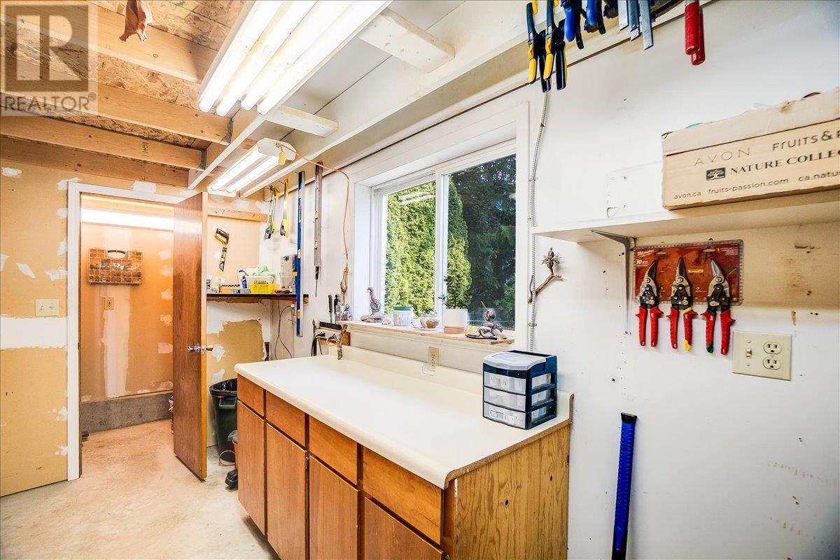7620 3a Highway, Balfour, British Columbia  V0G 1C0 - Photo 42 - 10354089