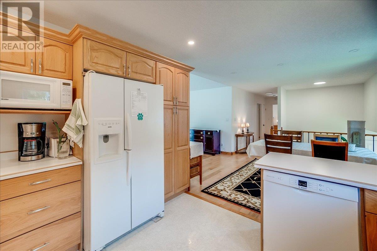 7620 3a Highway, Balfour, British Columbia  V0G 1C0 - Photo 7 - 10354089