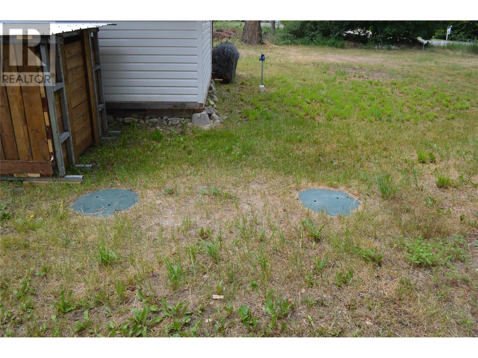 60 Kingsley Road, Christina Lake, British Columbia  V0H 1E2 - Photo 23 - 10354146