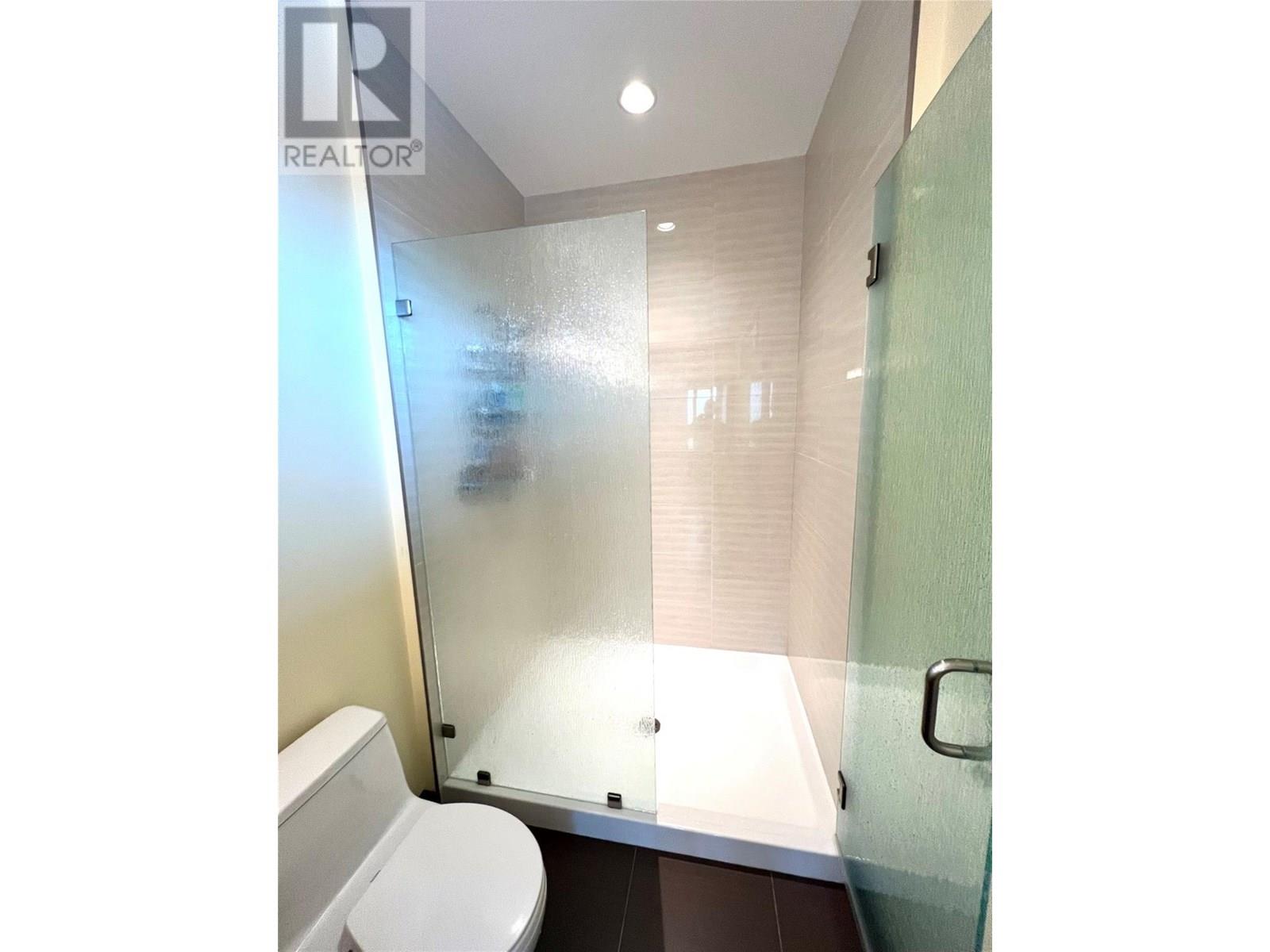 2411 Sunset Drive, Christina Lake, British Columbia  V0H 1E2 - Photo 31 - 10353981