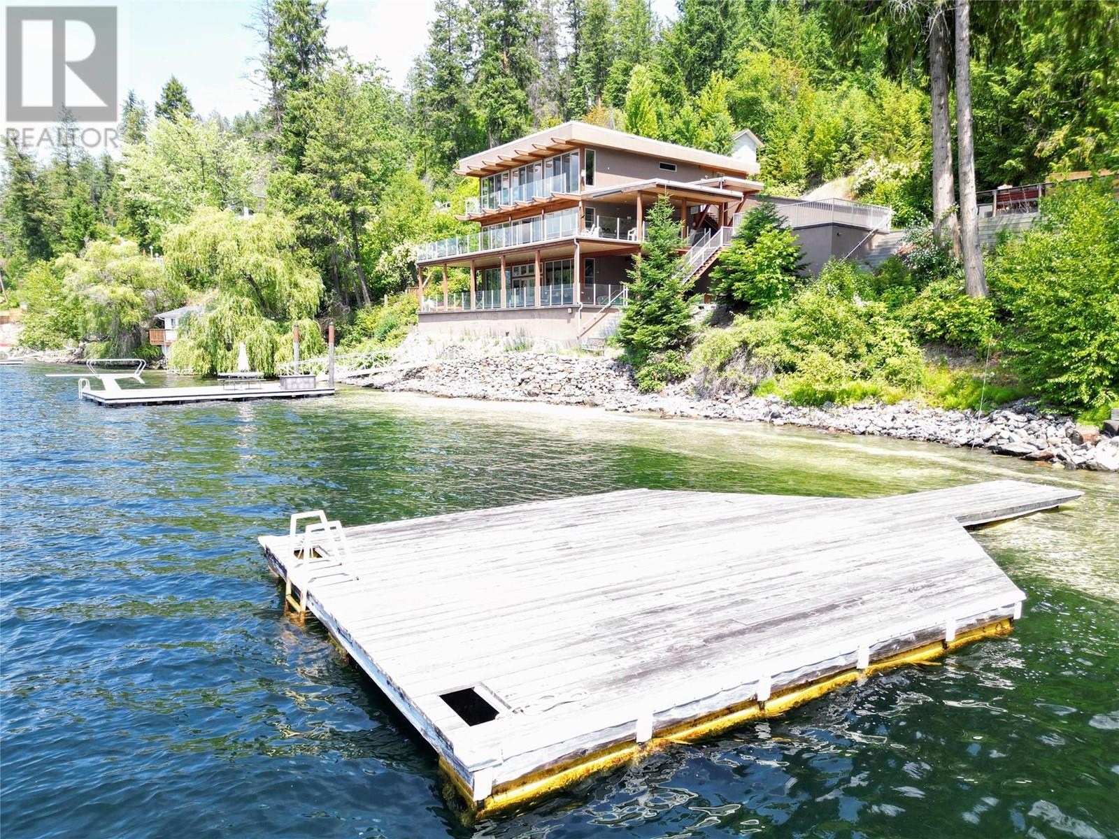 2411 Sunset Drive, Christina Lake, British Columbia  V0H 1E2 - Photo 40 - 10353981