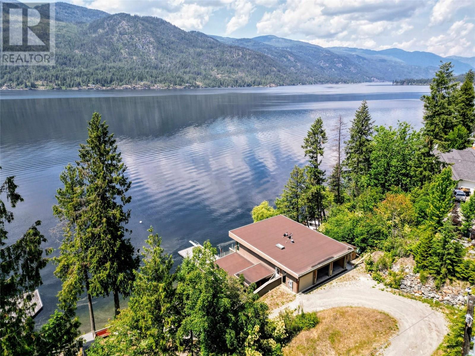 2411 Sunset Drive, Christina Lake, British Columbia  V0H 1E2 - Photo 6 - 10353981