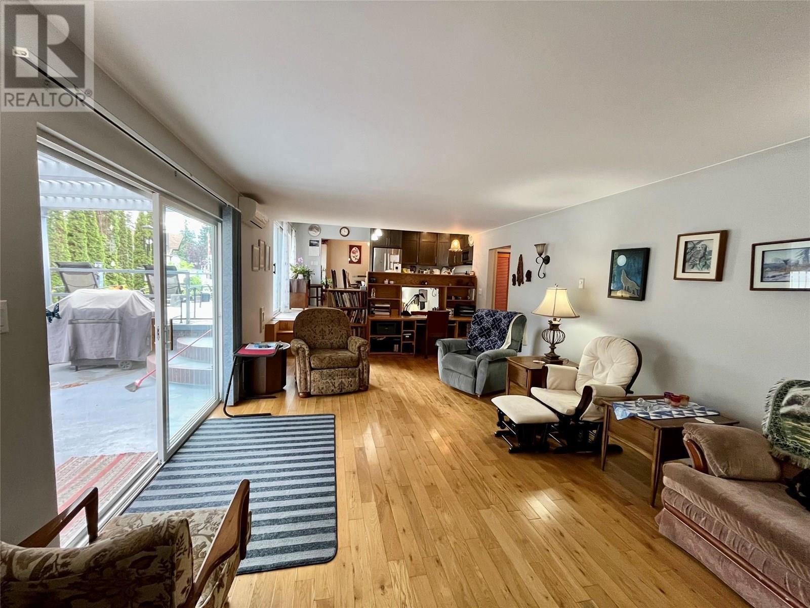 609 10th Avenue Nw, Nakusp, British Columbia  V0G 1R0 - Photo 15 - 10354101