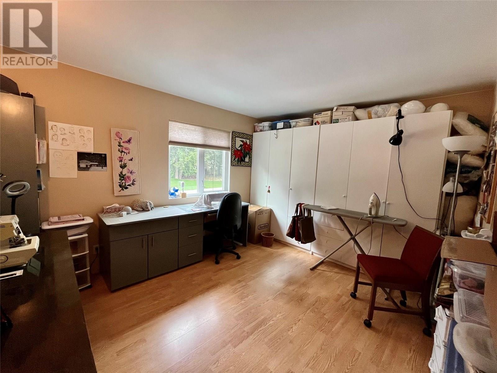 609 10th Avenue Nw, Nakusp, British Columbia  V0G 1R0 - Photo 28 - 10354101