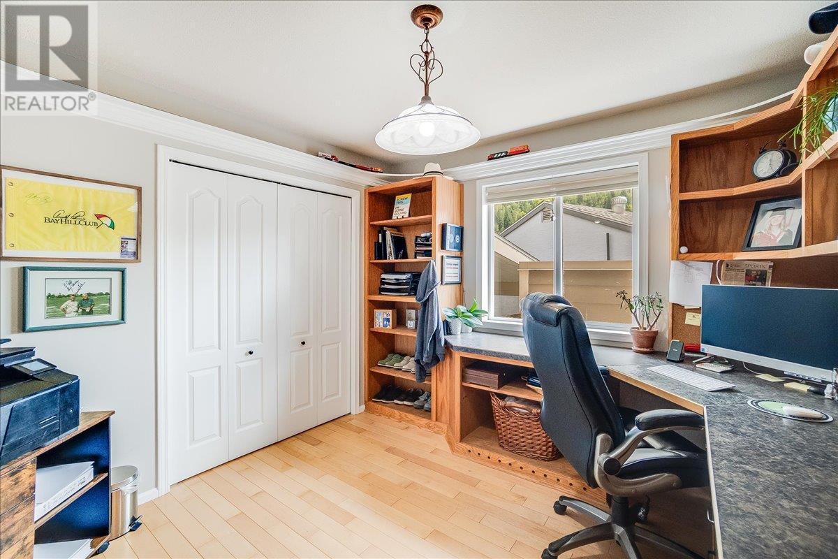 1040 Regan Crescent, Trail, British Columbia  V1R 1C4 - Photo 46 - 10353953