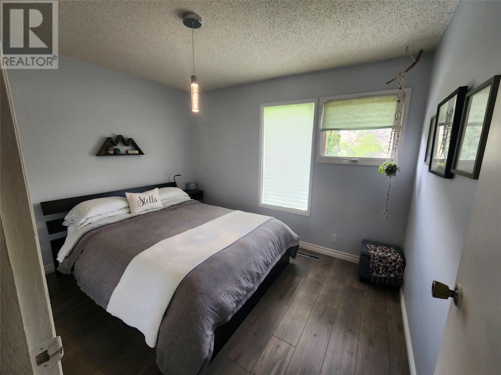 3324 Laurel Crescent, Trail, British Columbia  V1R 4M5 - Photo 15 - 10353399