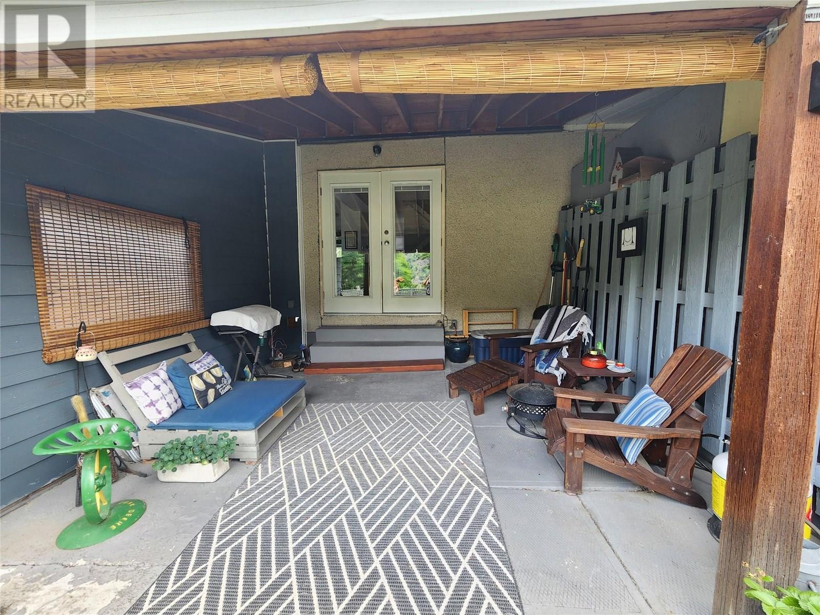 3324 Laurel Crescent, Trail, British Columbia  V1R 4M5 - Photo 31 - 10353399