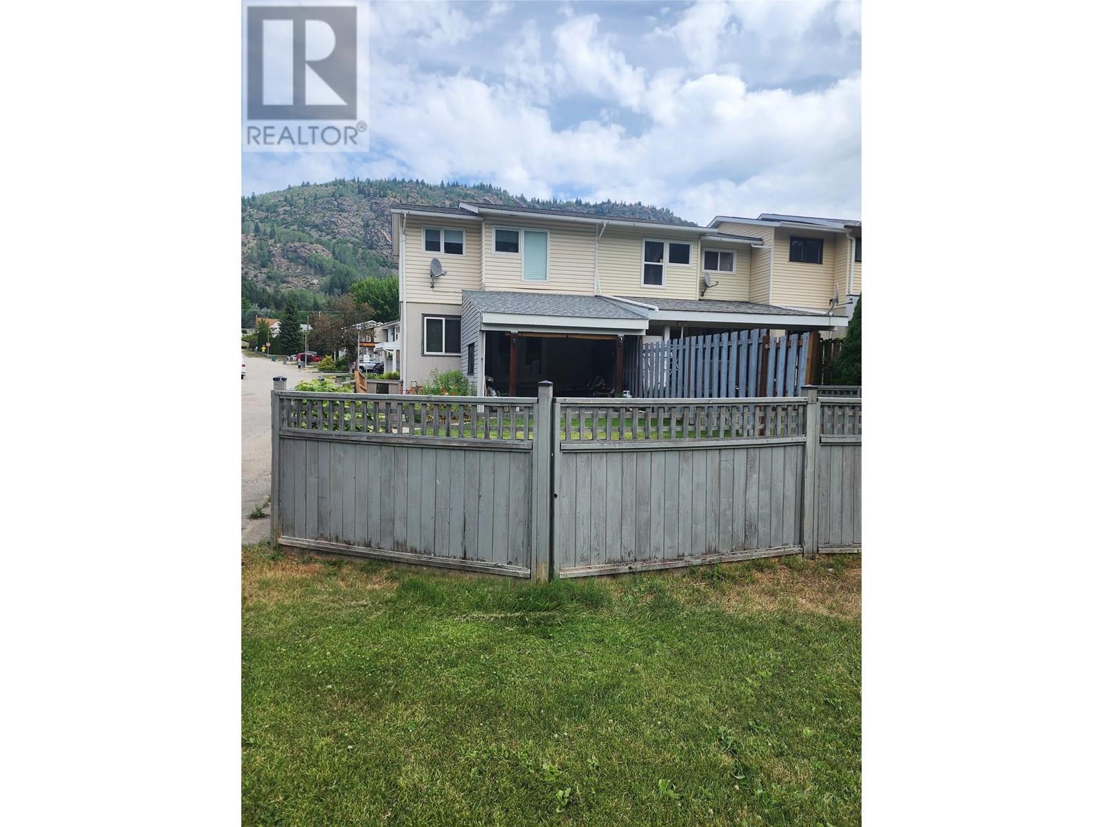 3324 Laurel Crescent, Trail, British Columbia  V1R 4M5 - Photo 33 - 10353399